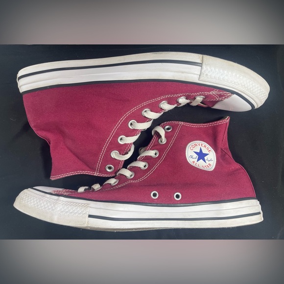 ⚠️SOLD⚠️Converse High Tops Shoes - Maroon & White - Men’s Size 10.5 - Picture 4 of 10